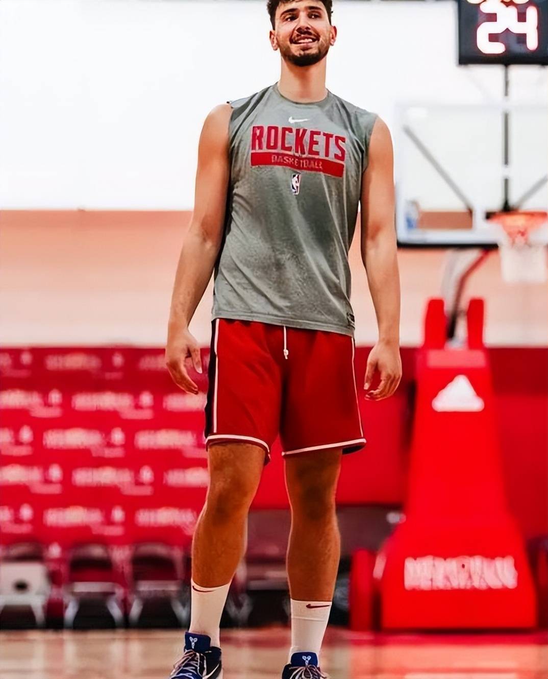 九游娱乐-包含Ming新星高光表现表现惊艳，尤文图斯未来可期！的词条