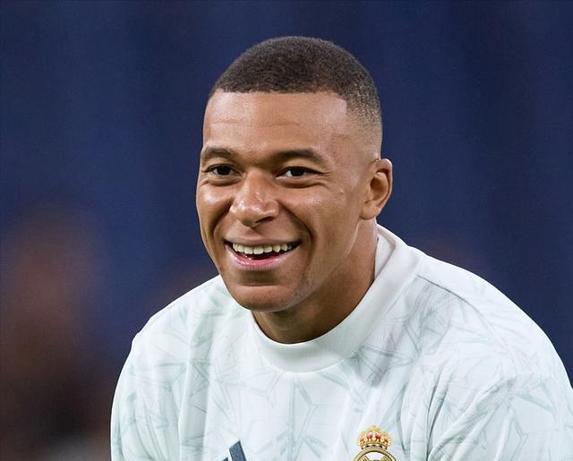 九游体育- 姆巴佩新东家出炉,转会费174亿英镑,哪家买得起? 