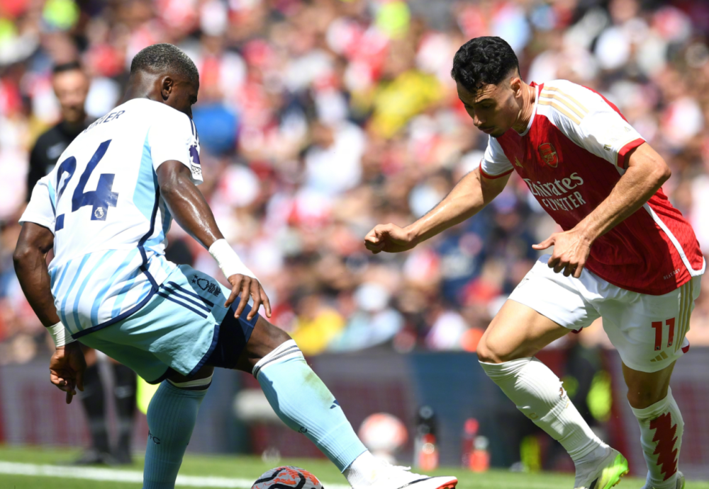 九游体育-包含Uzi连续七场比赛得分超过关键助攻，阿森纳挑战极限！的词条